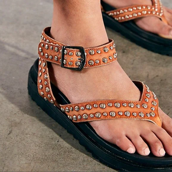 VIP【関税送料無料】希少 PREMIATA BROWN RAIN SANDALS New Zara Woven Sandals US7 Men's Brown slippers slides flip
